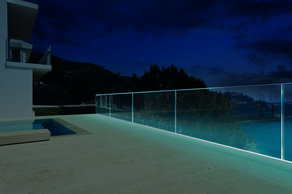 perfil forjado con luces led